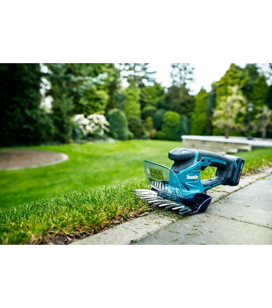 Ножницы для травы Makita UM600DWAEаккум.