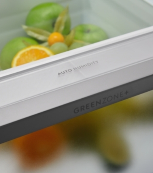 Встраиваемый холодильник Electrolux ENP7TD75S, комбинированный No Frost, Размеры ВxШxГ [мм]: 1884x696x549, сенсорное управление с символьным дисплеем, Динамическая система охлаждения в холодильной камере, система охлаждения в морозильной камере - No Frost, крепление дверцы на направляющих, A++ класс энергопотребления, Большой ящик на телескопических направляющих, MultiSpace, Flexi shelf, Инверторный компрессор