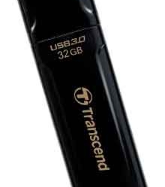 Флешка USB Transcend Jetflash 700 (TS32GJF700), 32Gb, USB 3.0, R/W 70/20, черный