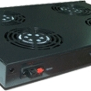 Блок вентиляторов Lanmaster (TWT-CBB-FANB4-RACK-T) 4 вент. с контроллером черный (упак.:1шт)