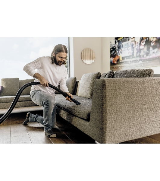 Хозяйственный пылесос Karcher WD 2 Plus V-12/6/18/C желтый, 1000 Вт, уборка сухая/влажная, пылесборник мешок/контейнер, 12 л