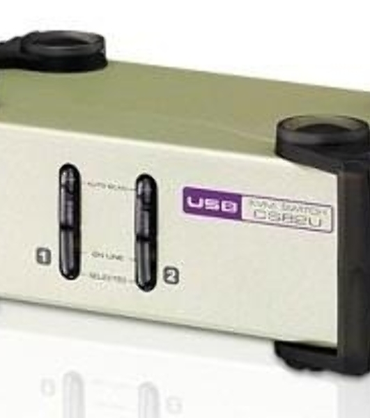 Переключатель ATEN KVM Switch CS82U-AT KVM-переключатель, VGA/SVGA+KBD+MOUSE, 1> 2 блока/порта/port PS2/USB, с KVM-шнурами PS2/USB 2х1.2м