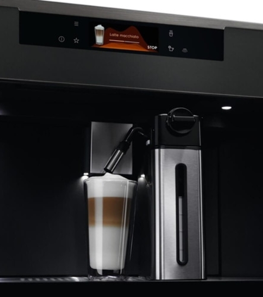 Кофе-машина Electrolux EBC85X автоматическая, сенсорное управление, нержавеющая сталь и черный