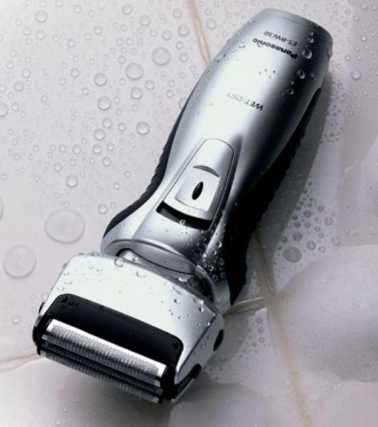 Электробритва сетчатая Panasonic ES-RW30S реж.эл.:2 питан.:аккум. серебристый