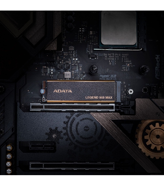 Накопитель SSD ADATA LEGEND 960 MAX, 4Tb, M.2 2280, PCIe 4.0 x4, NVMe, R/W 7400/6800, с радиатором