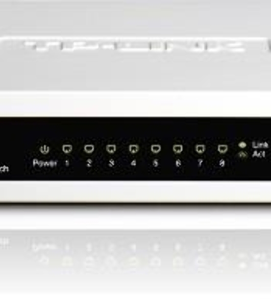 Коммутатор TP-Link SOHO TL-SF1008D Коммутатор 8-port 10/100M mini Desktop Switch, 8 10/100M RJ45 ports, Plastic case
